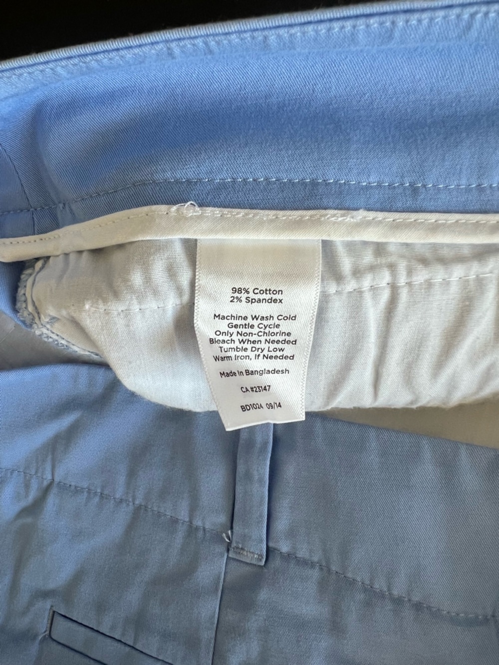 Talbots PERFECT SHORTS - 9” Size 14P - Picture 4 of 8